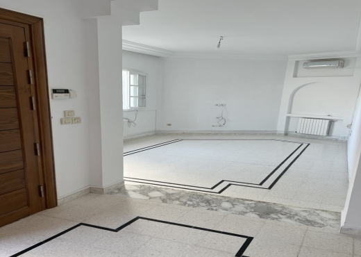 A VENDRE VILLA - Bien immobilier à {"id":1,"country_id":219,"name":"ARIANA","slug":"ariana"} - Agence Immobilière immo\'in