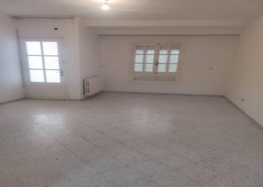 Appartement  S+3 au 1ère  étage - Bien immobilier à {"id":1,"country_id":219,"name":"ARIANA","slug":"ariana"} - Agence Immobilière immo\'in